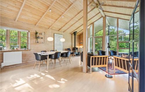 Jegum House | Three-Bedroom Holiday Home In Oksbol