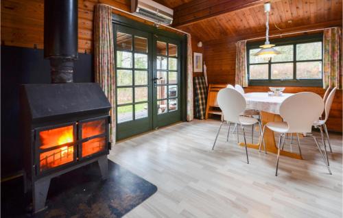 Roslev House | Three-Bedroom Holiday Home In Roslev