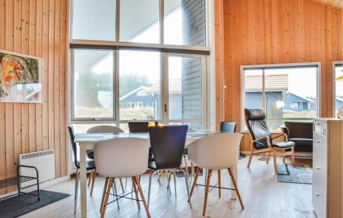 Nørre Fjand House | Three-Bedroom Holiday Home In Ulfborg