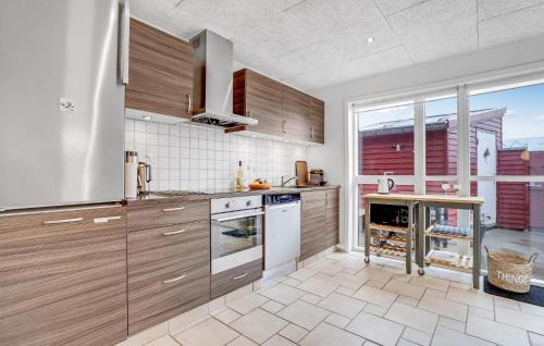 Thorsminde House | Three-Bedroom Holiday Home In Ulfborg