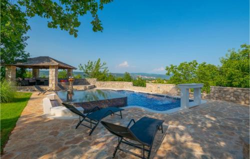 Grubine House | Three-Bedroom Holiday Home In Grubine