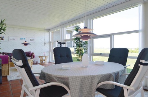 Hvalpsund House | Three-Bedroom Holiday Home in Farso