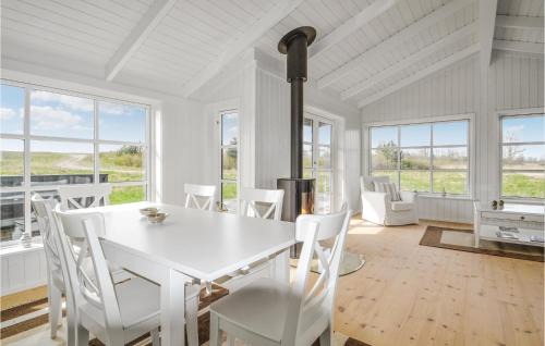 Grenaa House | Three-Bedroom Holiday Home In Grenaa