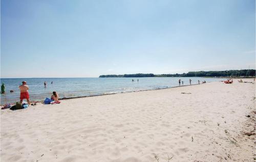 Hejlsminde Strand House | Three-Bedroom Holiday Home In Hejls