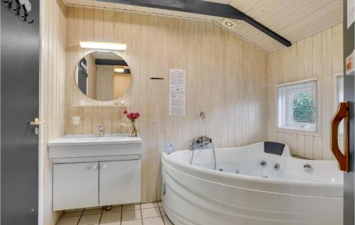Hemmet House | Three-Bedroom Holiday Home In Hemmet