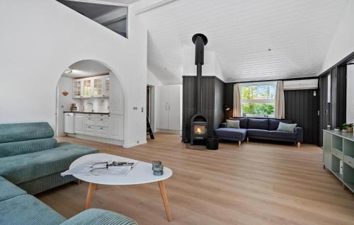 Bork Havn House | Three-Bedroom Holiday Home In Hemmet