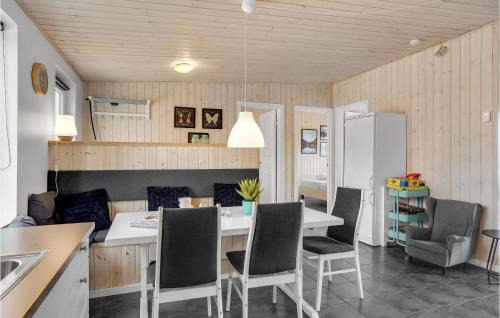Ronde House | Three-Bedroom Holiday Home In Ronde