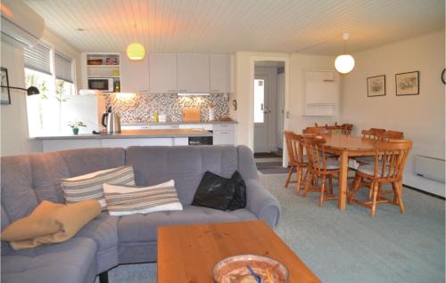 Sunds House | Three-Bedroom Holiday Home In Sunds