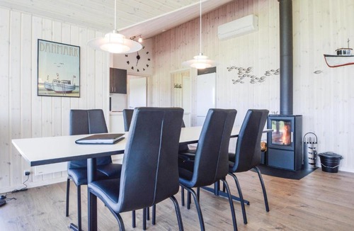 Arø House | Three-Bedroom Holiday Home in Haderslev