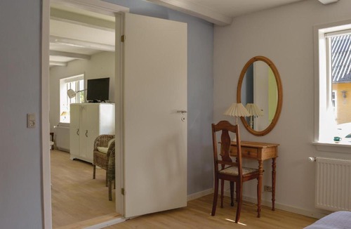 Asaa House | Three-Bedroom Holiday Home in Asaa