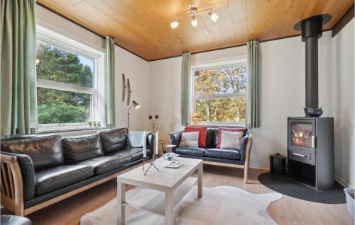 Rømø Kirkeby House | Three-Bedroom Holiday Home In Romo