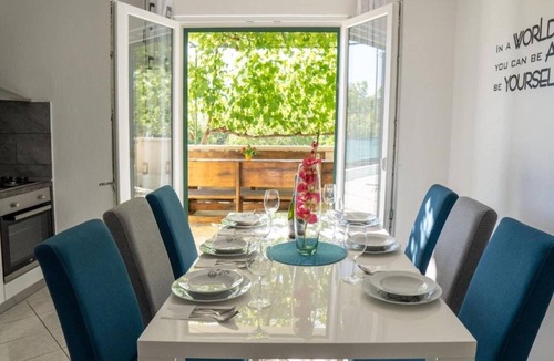Primorski Dolac House | Three Bedroom Holiday Home with Private Pool