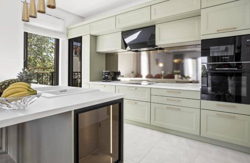 Duce Apartment | Three-Bedroom Penthouse Apartment