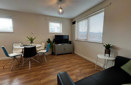 Telford Apartment | Three Bedroom Townhouse with Parking