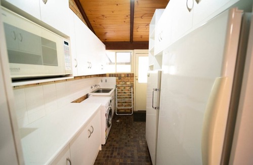 Bethany Villa | Three bedroom Vineyard View Villa @ Blickinstal