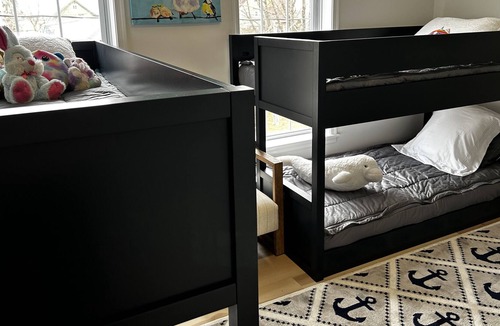 Niantic House | Three blocks from popular private beach!