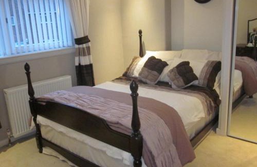 Rosyth Bed & Breakfast | Three Bridges Bed & Breakfast
