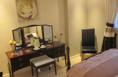 Rosyth Bed & Breakfast | Three Bridges Bed & Breakfast