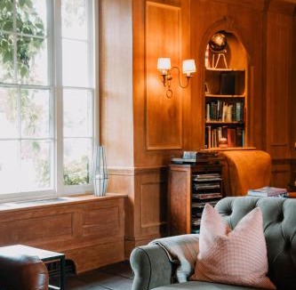 Three Cocks Hotel | Three Cocks Hotel