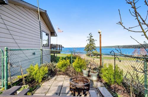 Freeland House | Three Eagles On Whidbey