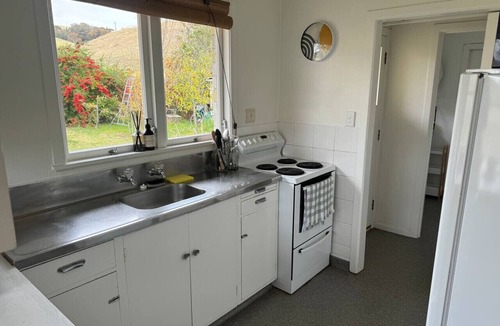 Havelock North House | Three Fifty Cottage