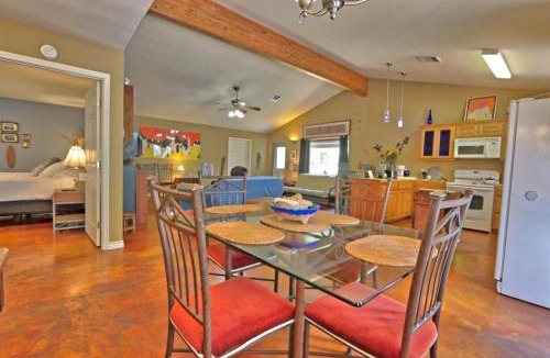 Johnson City House | Three Horses Ranch