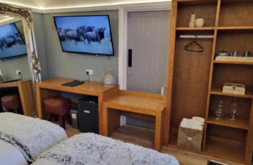 Bubbenhall Hotel | Three Horseshoes, Bubbenhall