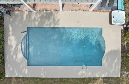 Southside House | Three Oaks Manor Pool Riverfront