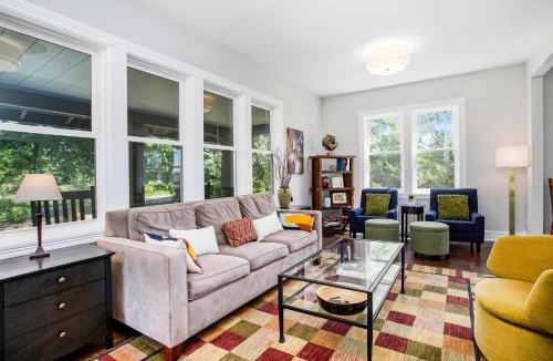 Three Oaks House | Three Oaks Retreat