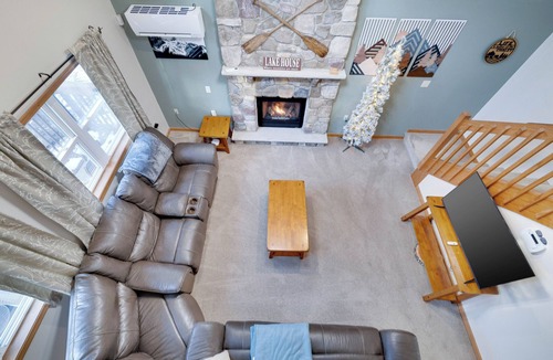Thornhurst Ski Chalet | Three Pines Chalet- Pocono Lakes