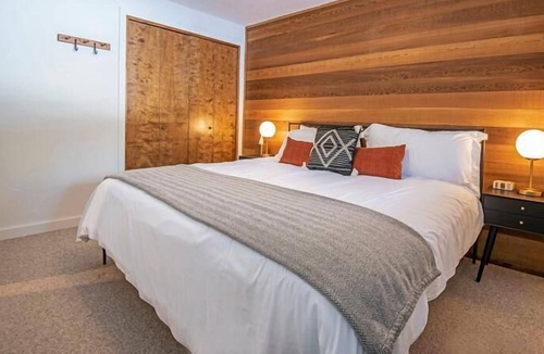 Sunriver House | Three Rivers Basecamp