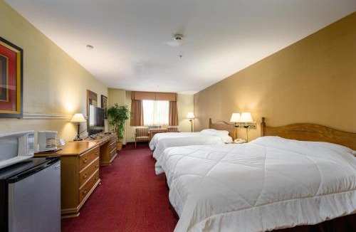 Sedro-Woolley Hotel | Three Rivers Inn Sedro Woolley