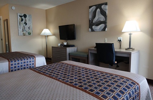 Biggs Junction Hotel | Three Rivers Inn