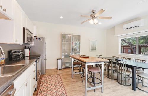Wimberley House | Three Sisters - Casita 1