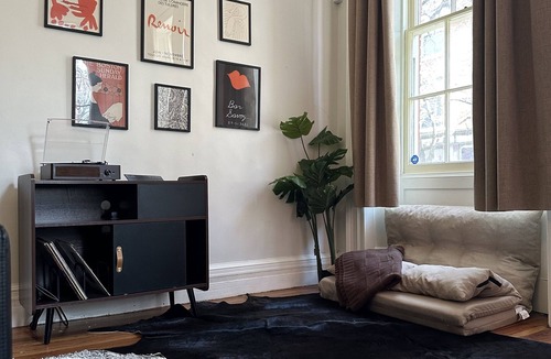 Troy House | Three Story Charm: Downtown Luxe