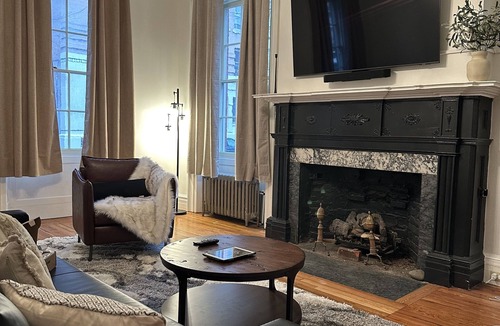 Troy House | Three Story Charm: Downtown Luxe