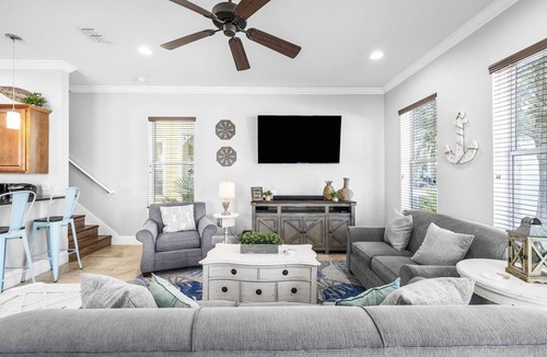 Villages of Crystal Beach House | Three-Story Home w/Washer/Dryer, Gas Grill, Central A/C, & Shared Pool, Hot Tub