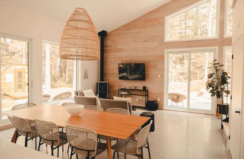 Morin Heights Ski Chalet | Three Zen Houses 3 4 & 6 - Villas & Spas