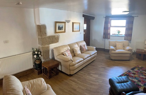 Burnley House | Threshings Country Cottage