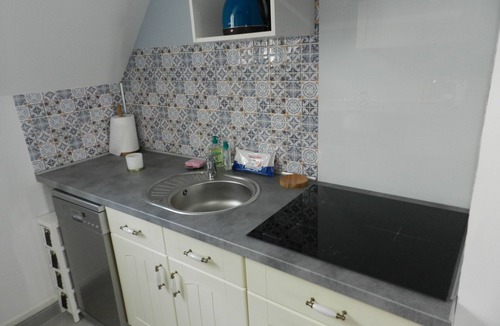 Chartres Apartment | THRESHOLD WITH PARKING