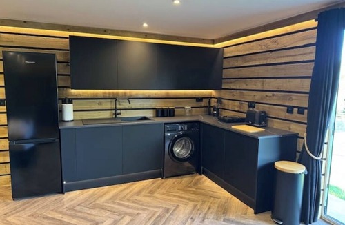 Buntingford Cabin | Throcking Country Cabin