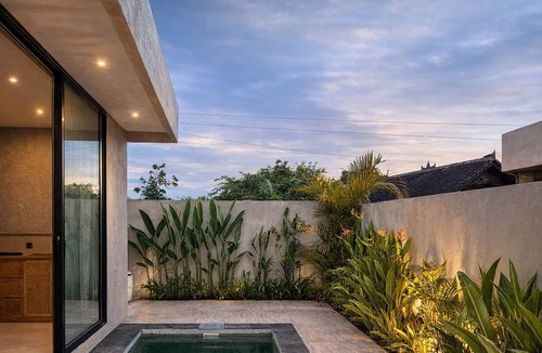 Mushroom Bay Villa | Thula Lembongan Villa 5