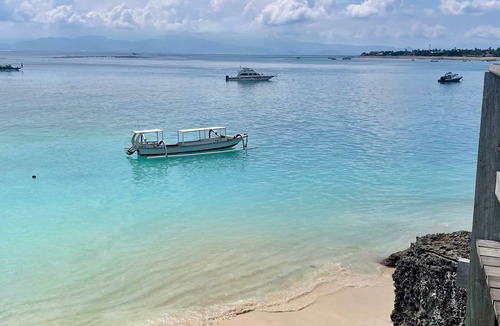 Mushroom Bay Villa | Thula Lembongan Villa 5