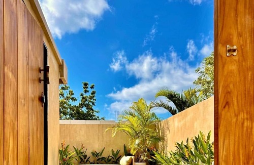 Mushroom Bay Villa | Thula Lembongan Villa 4