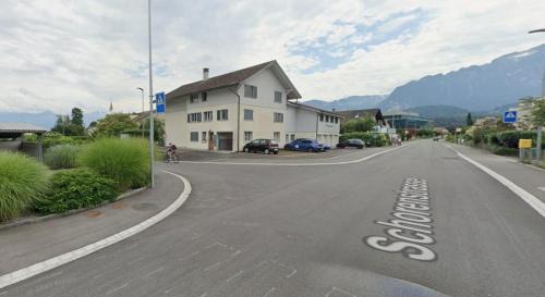 Thun Apartment | Thun Mountain View Stay – Central & Quiet