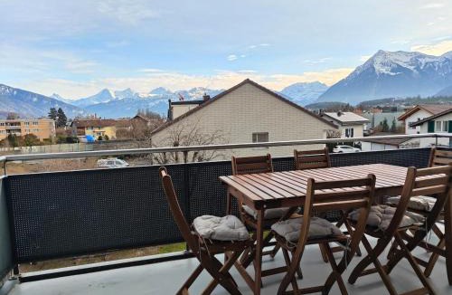 Thun Apartment | Thun Mountain View Stay – Central & Quiet