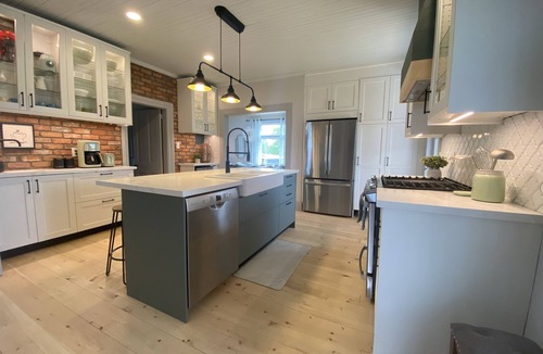 Woodville Other | Thunderbird Farm - Luxury 5-Bedroom Farmhouse w/Pool & Hands-On Farm Experience