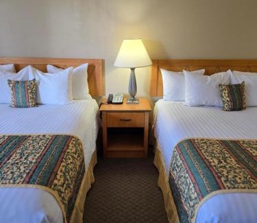 Norman Hotel | Thunderbird Lodge, Norman, OK