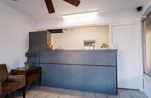 Savannah Hotel | Thunderbird Motel