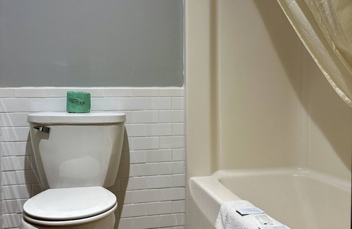 Baraboo Hotel | Thunderbird Motor Inn Baraboo